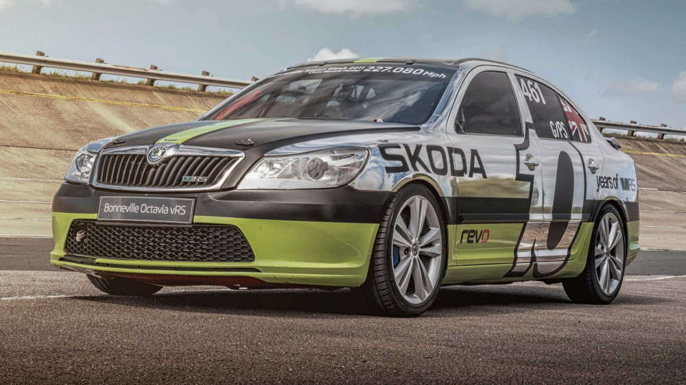 Skoda Octavia RS Bonneville record restored